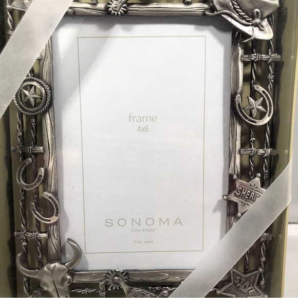 COWBOY WESTERN METAL PHOTO FRAME. Holds a 4” x 6” photo. - Picture 7 of 11